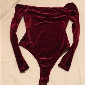 Tobi off the shoulder Velvet body suit